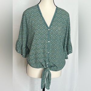 NWT Max Studio Loose Tie Waist Button Down Blouse Medium‎